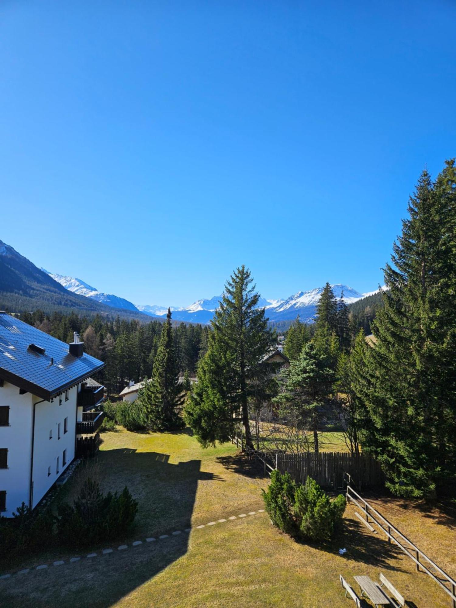 Ferienwohnungen Chesa Clois 24 Lenzerheide/Lai Exterior foto