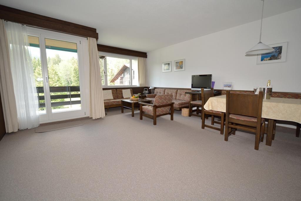 Ferienwohnungen Chesa Clois 24 Lenzerheide/Lai Zimmer foto
